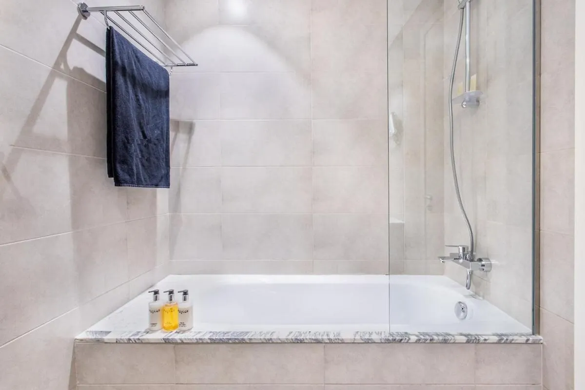 Paramount Hotel Midtown 2Br With Burj Khalifa Views دبي 0*,  الإمارات العربية المتحدة